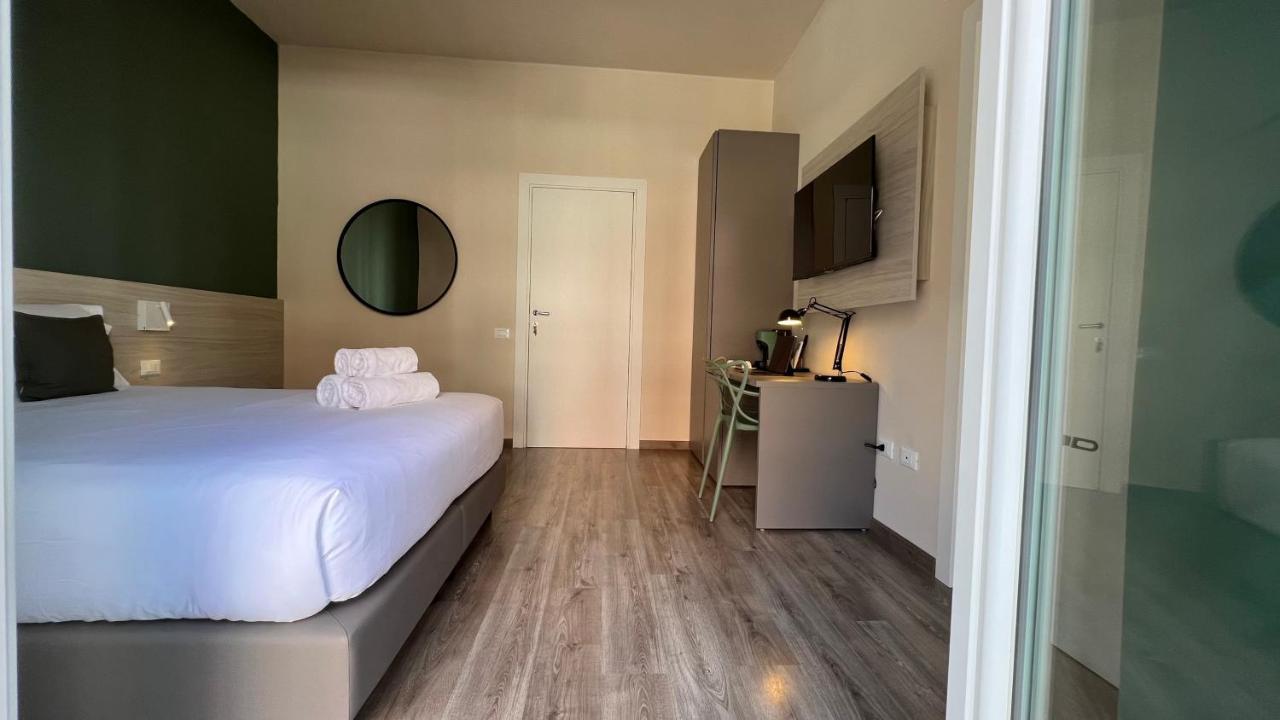 Arkadia 2.0 Hotel Cagliari Buitenkant foto